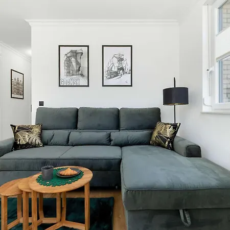 Apartament Tasteful In With Garden By Renters