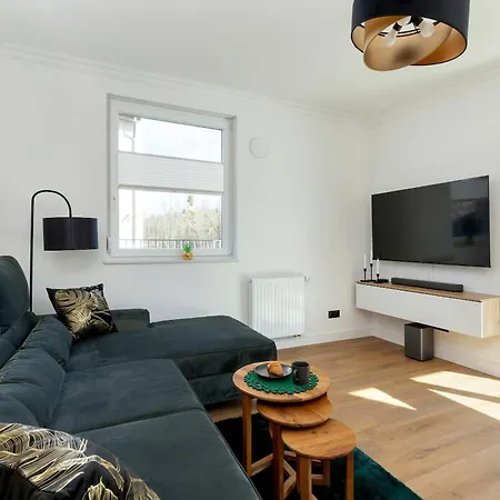 Tasteful In With Garden By Renters *